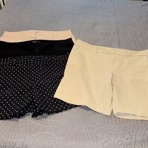 Set a four women’s shorts